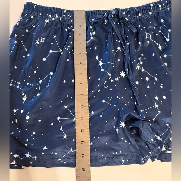 NWT Women’s 2 Piece Short Set Pajamas Size XL Constellation Pattern Navy Blue - Picture 9 of 14